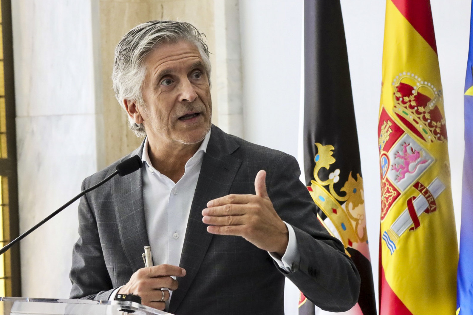 Marlaska afirma que Marruecos está colaborando "de forma extraordinaria" para facilitar los retornos de los inmigrantes