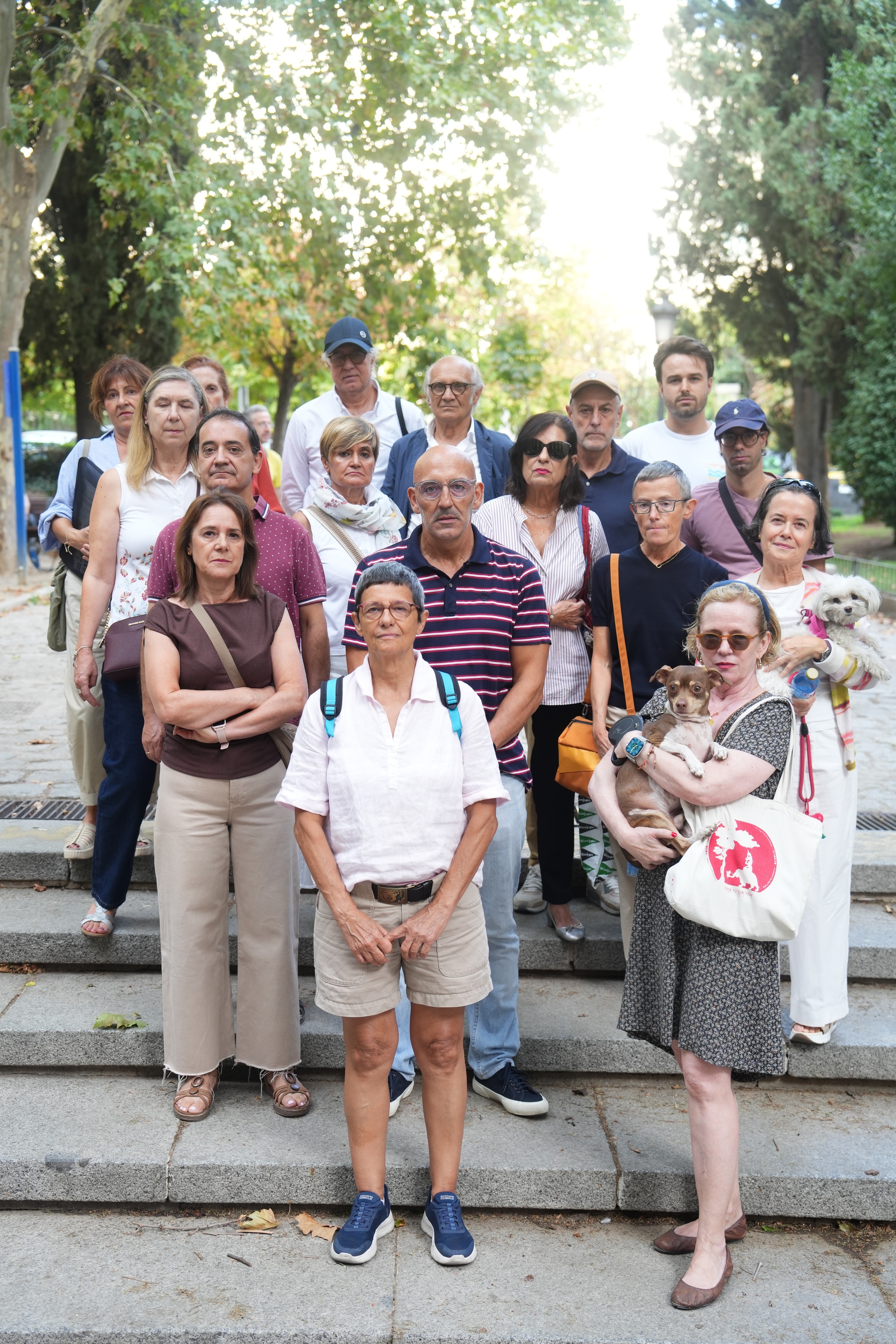 Los vecinos de Chueca, hartos de la parroquia de San Antón del Padre Ángel: "Es una 'narcoiglesia' en la que hay barra libre para todo tipo de actividades ilegales"