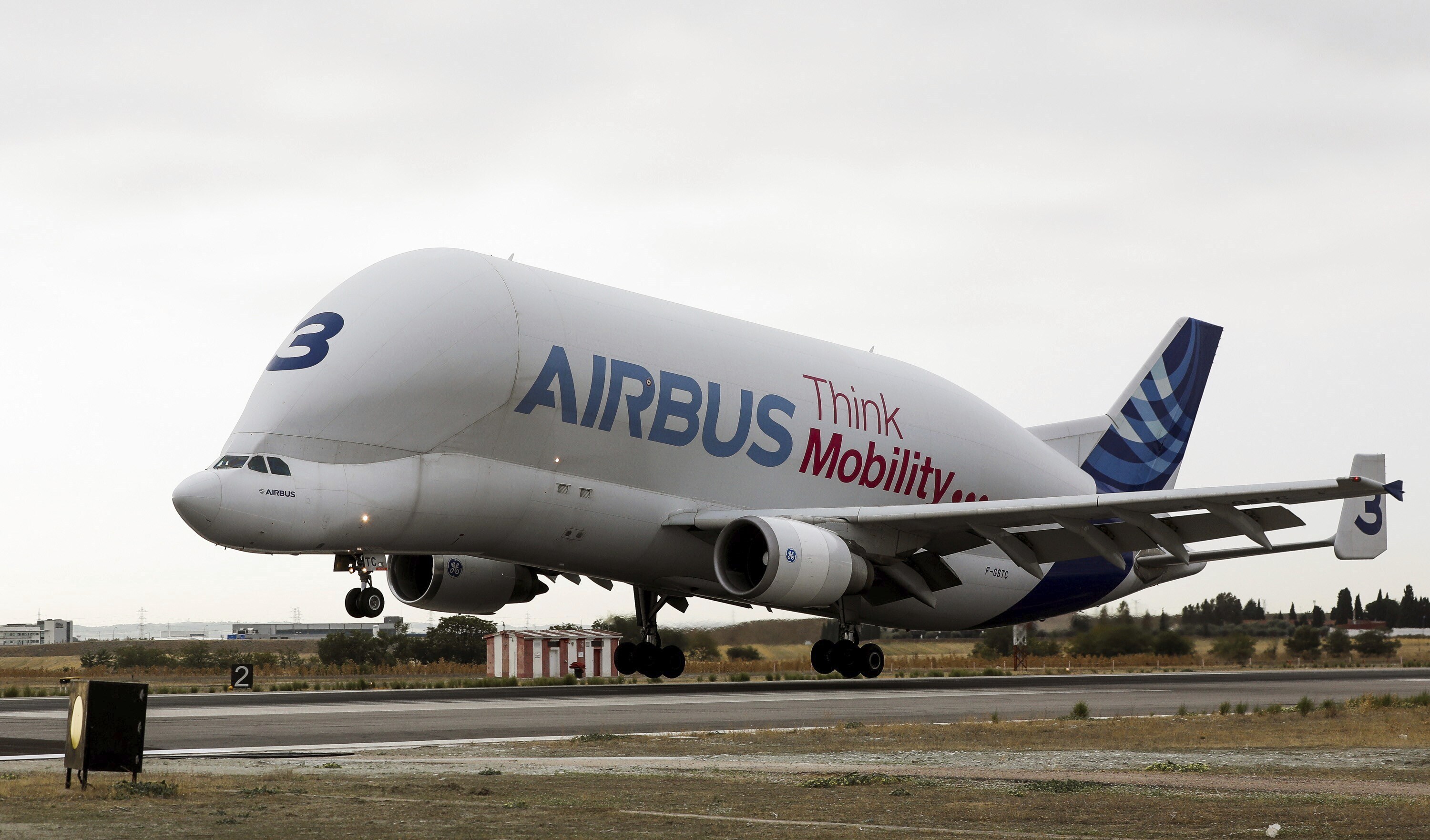 ¿Por qué el precio de los billetes de avión podría duplicarse a partir de 2027?