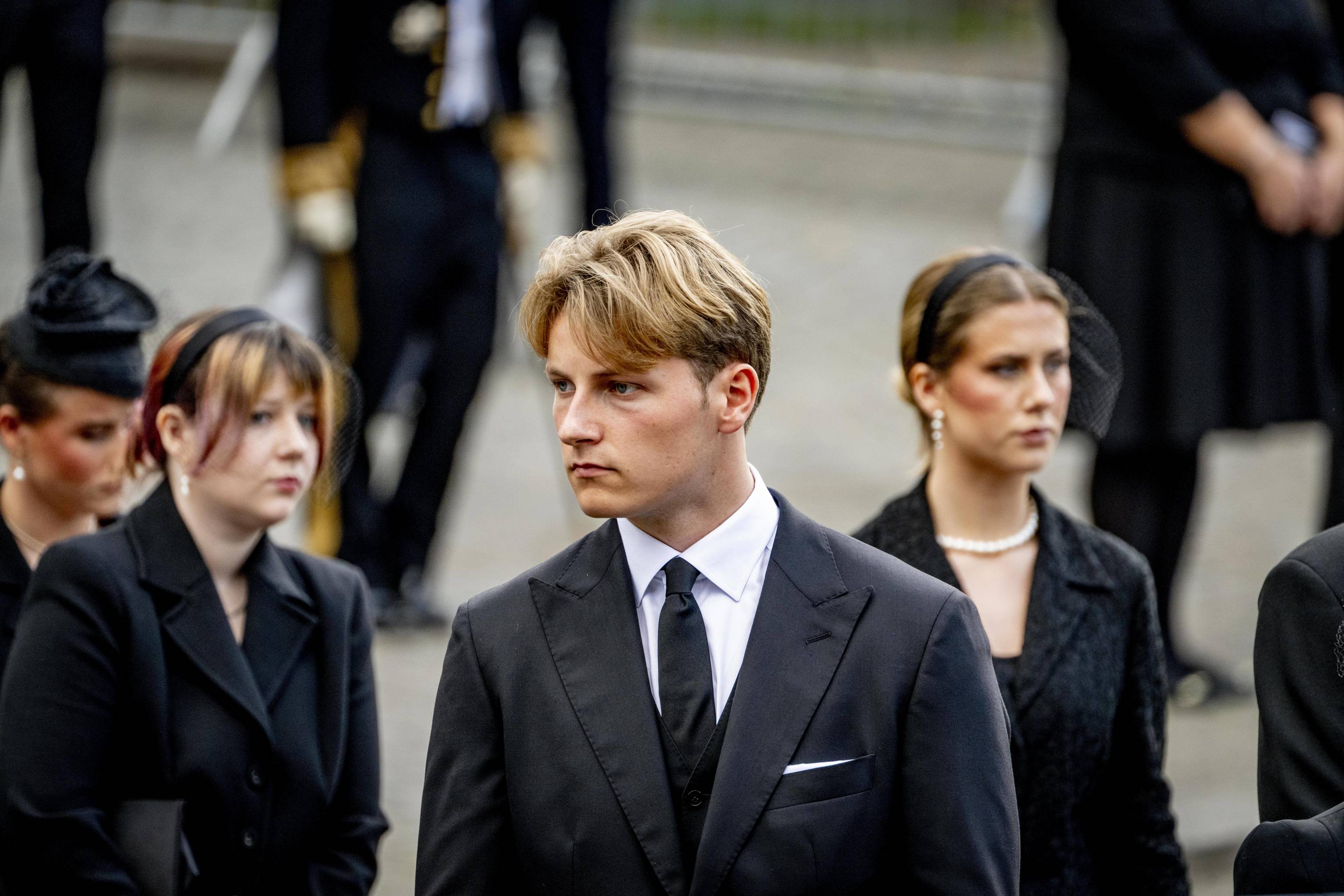 Sverre Magnus de Noruega sigue los pasos de la infanta Sofía en Lisboa y la convierte en "princesa"
