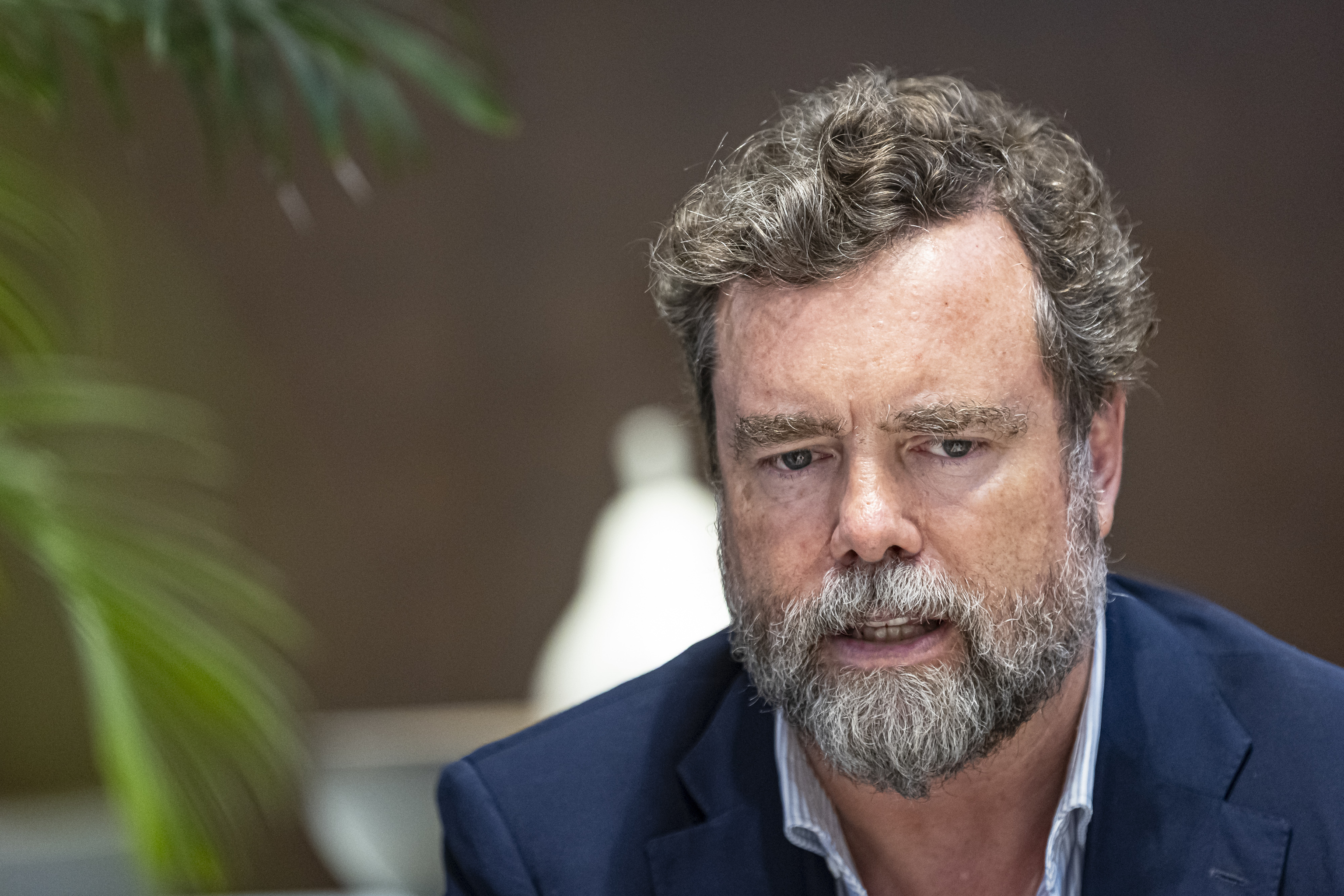 Iván Espinosa de los Monteros, el título nobiliario del que es heredero: "Somos una familia al servicio de España"
