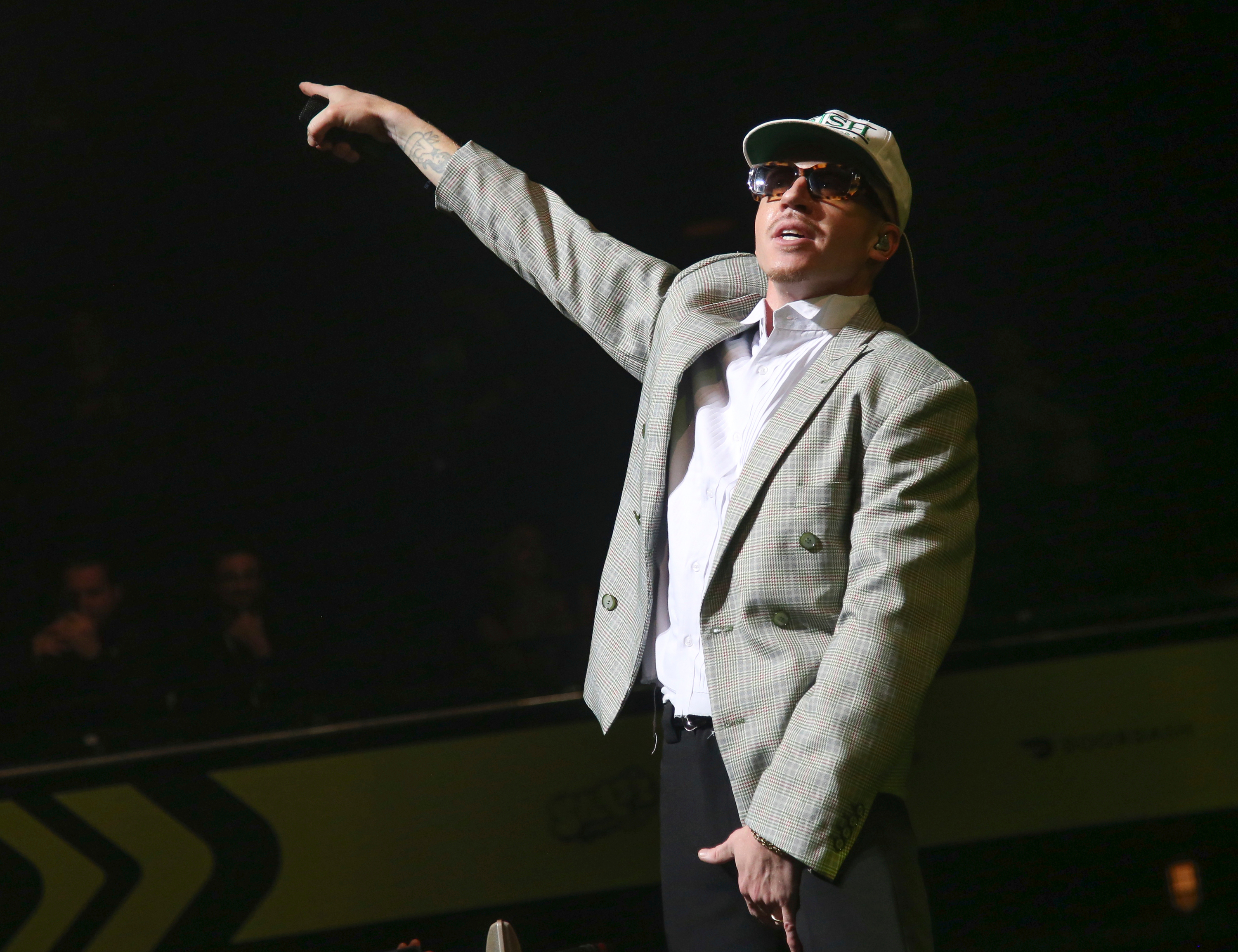 Macklemore responde a su despido del tour de Ed Sheeran con una gira benéfica por Palestina: "Ha habido un despertar colectivo"