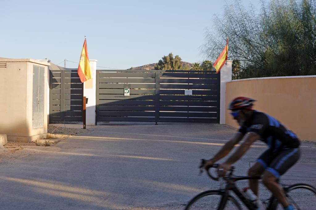 España investiga a un centro para niños holandeses conflictivos que se esconde en un pueblo de Alicante por su "cultura represiva"