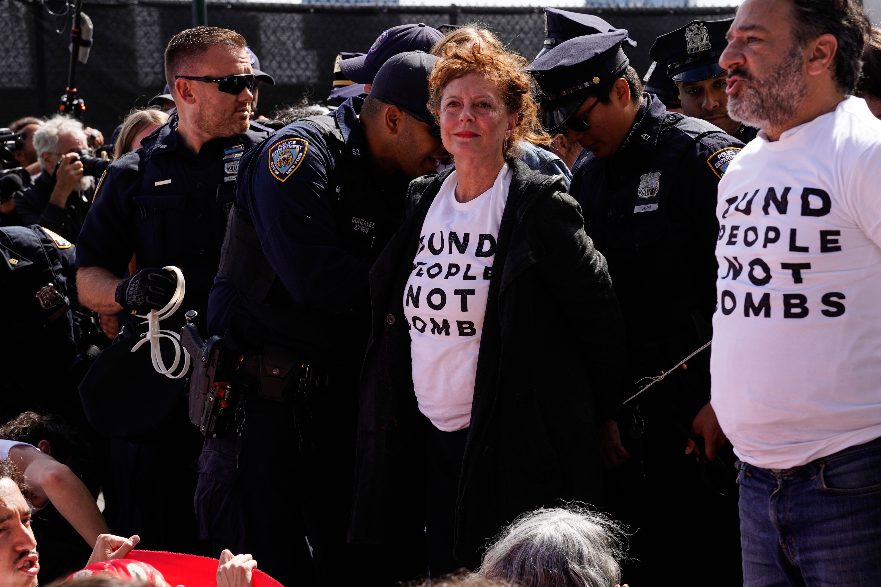 Detienen a la actriz Susan Sarandon durante una protesta contra Netanyahu en Nueva York