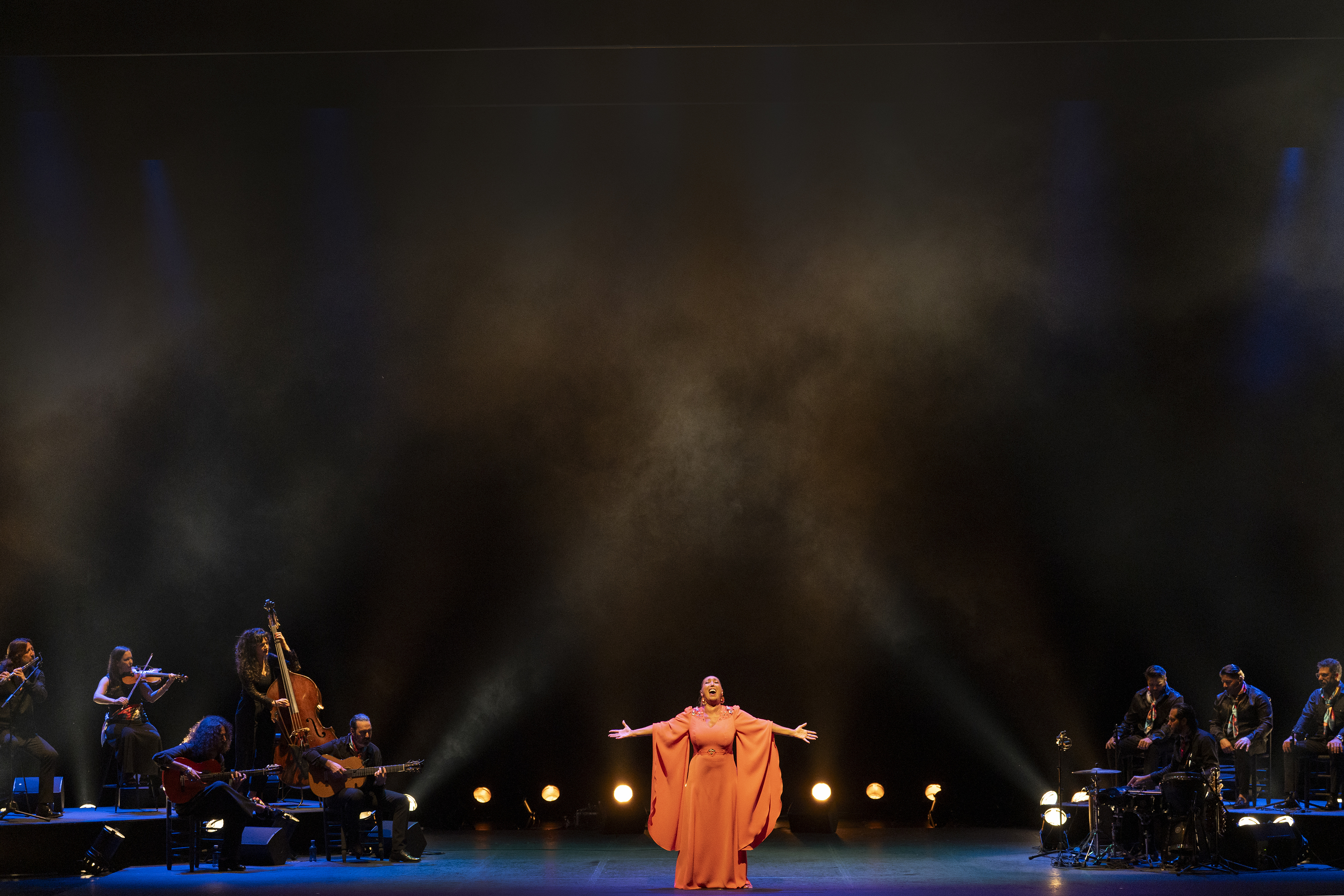 'A canela y clavo': un alegato sobre las huellas del mundo gitano en el flamenco