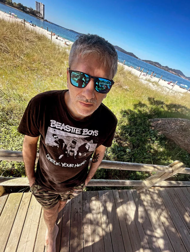 Muere el músico José Costas Peón, Peón Kurtz, uno de los fundadores de Def Con Dos