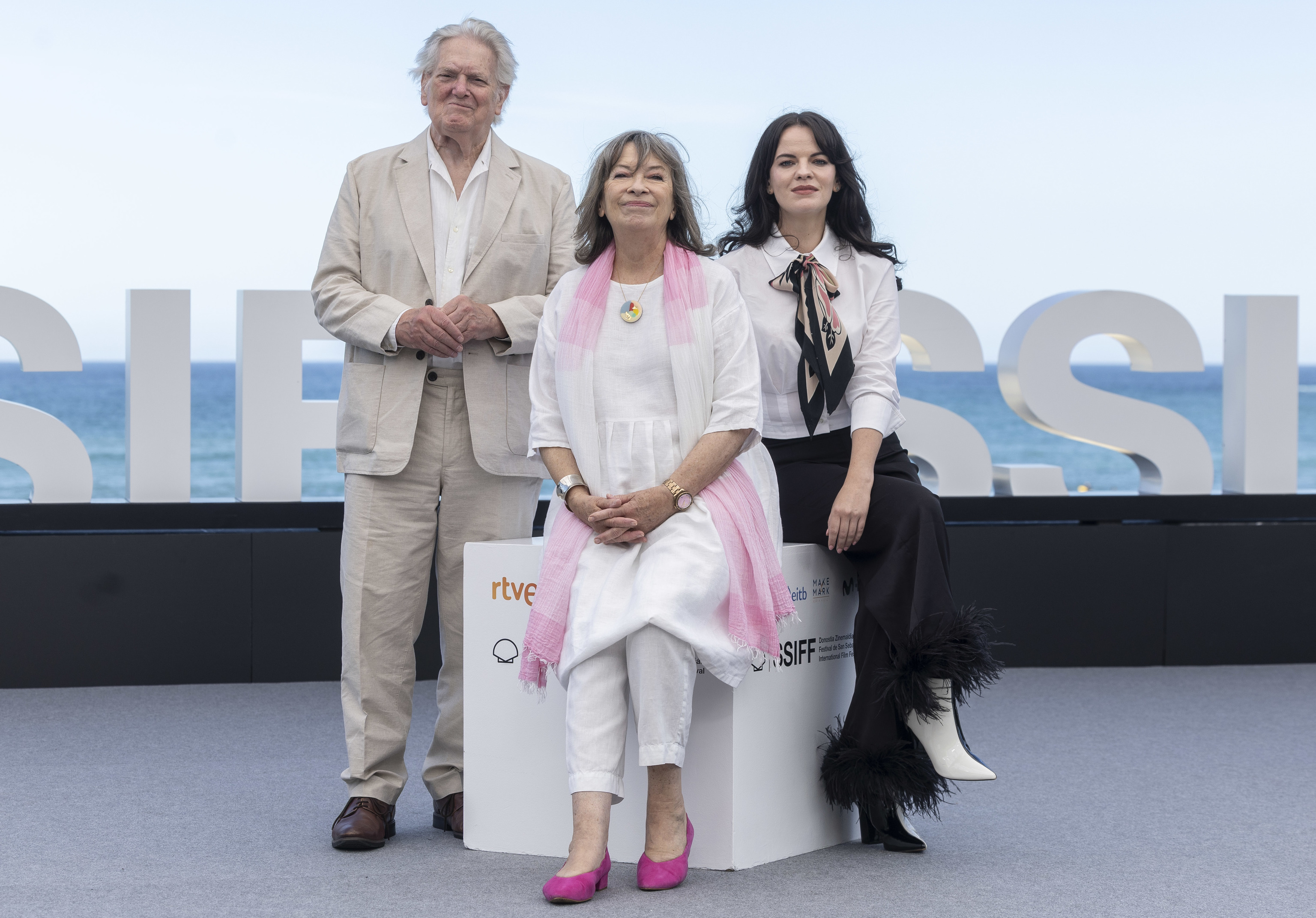 Mike Leigh entrega una obra maestra a la Concha de Oro del Festival de San Sebastián