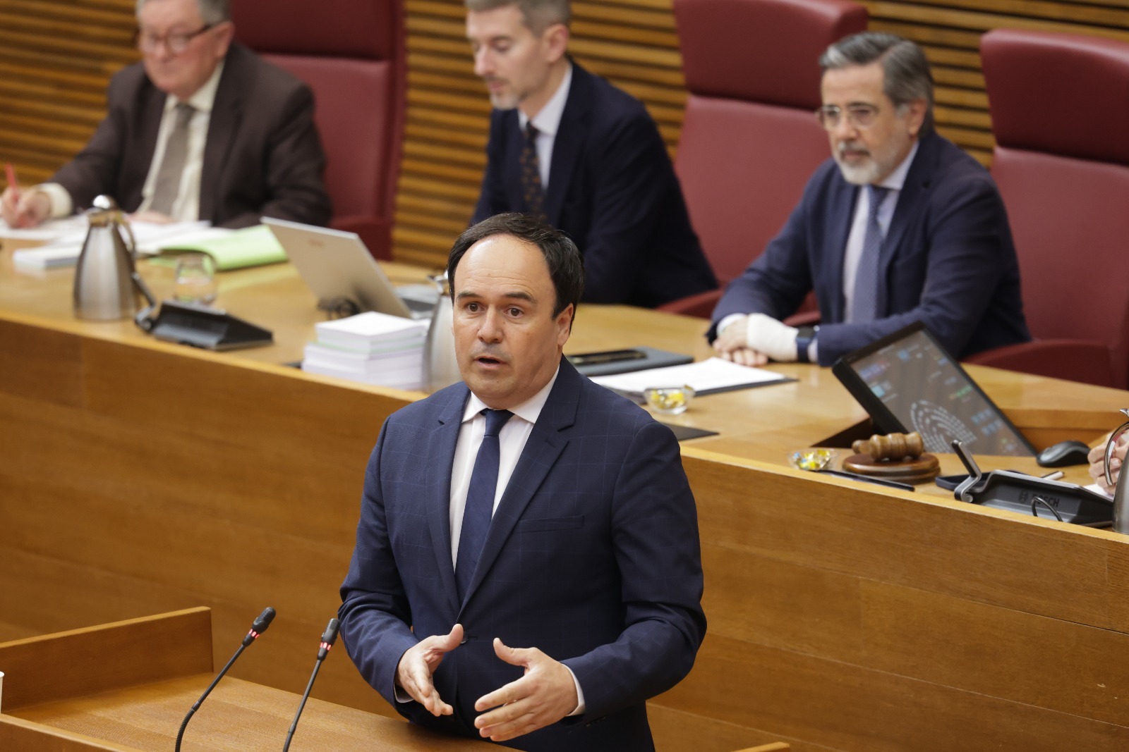 Pérez Llorca se enfrenta a su primer Debate de Política General bajo la sombra de la designación pendiente como candidato