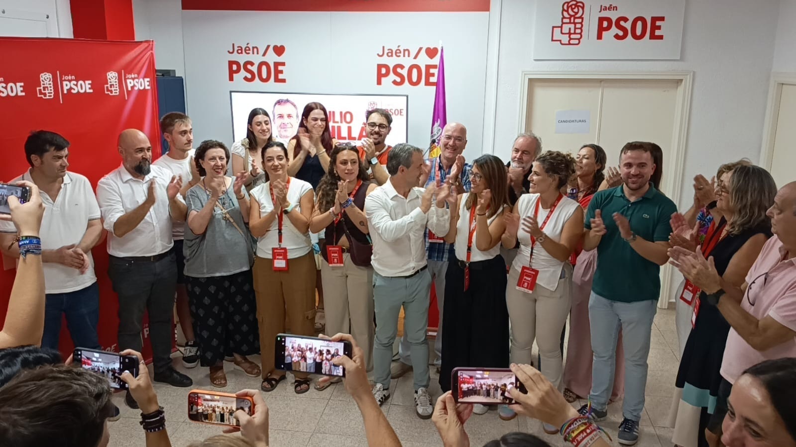 El PSOE andaluz proclama sus cabezas de lista en ocho municipios y en Córdoba habrá segunda vuelta de las primarias