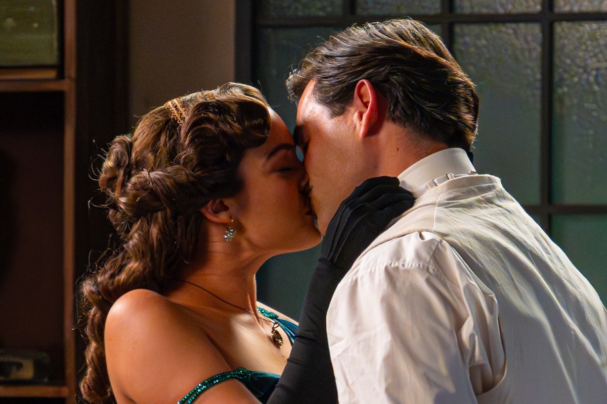 Avance de 'La Promesa' del martes 29 de septiembre: Julieta y Manuel vuelven a besarse