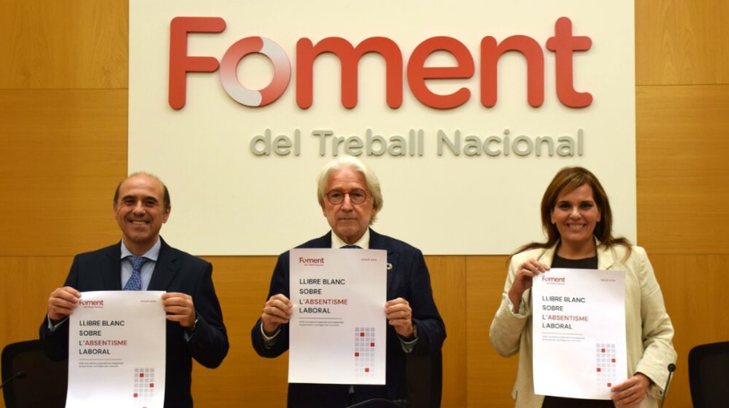 Las grandes empresas catalanas plantean recuperar el despido por bajas reiteradas y revisar los complementos por incapacidad para reducir el absentismo