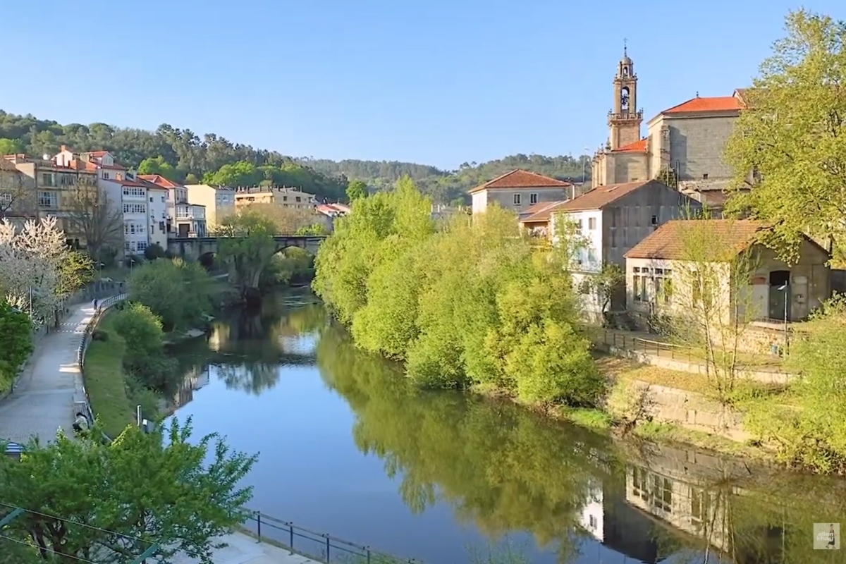 La villa medieval gallega que tiene una de las juderías más importantes de España y un vino con siglos de historia