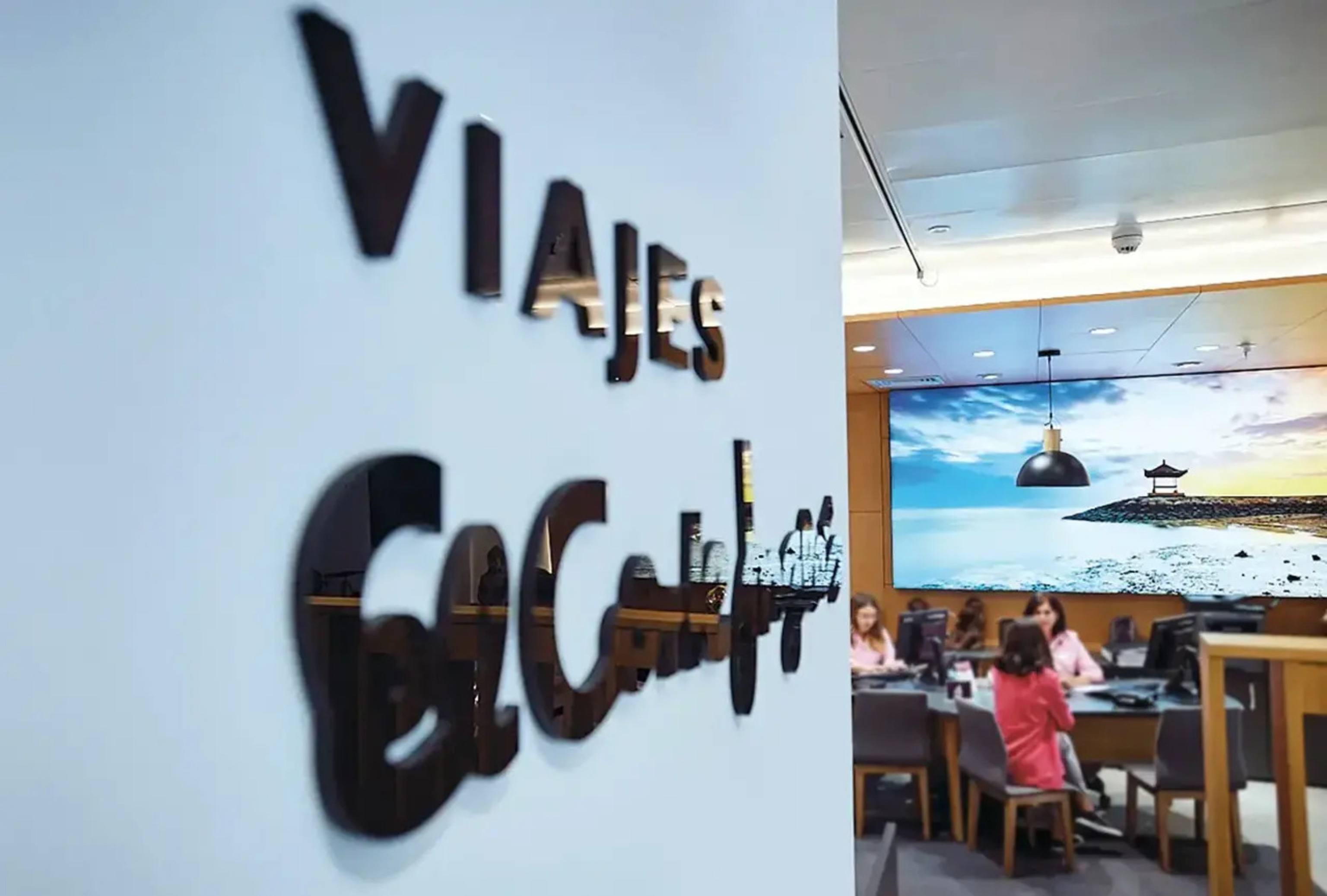 El Corte Inglés recompra el 25% de Viajes a Tool Factory y recupera el control total del grupo