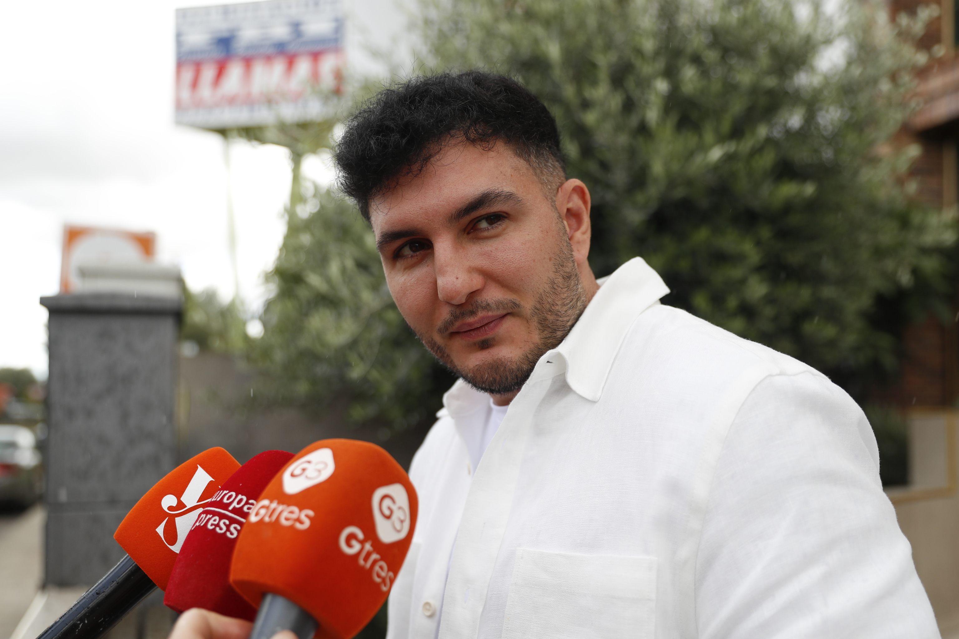 Omar Montes quiere pedir la custodia compartida de su primer hijo tras la subida de la manutención a 2.000 euros al mes "para estar más tiempo" con él