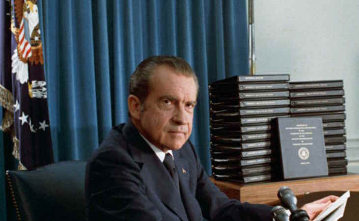 El Departamento de Justicia de Trump baraja investigar si Nixon fue injustamente investigado