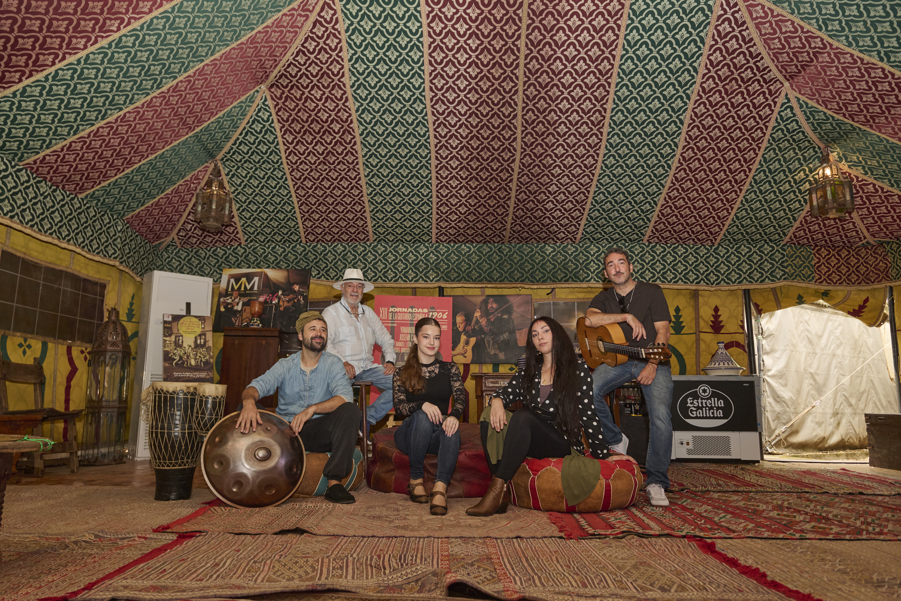 La exclusiva (y casi secreta) fiesta que esconde en un molino de Chinchón a las grandes figuras de la guitarra flamenca: "Esto es un regalo; hay un bienestar para que la música explote"