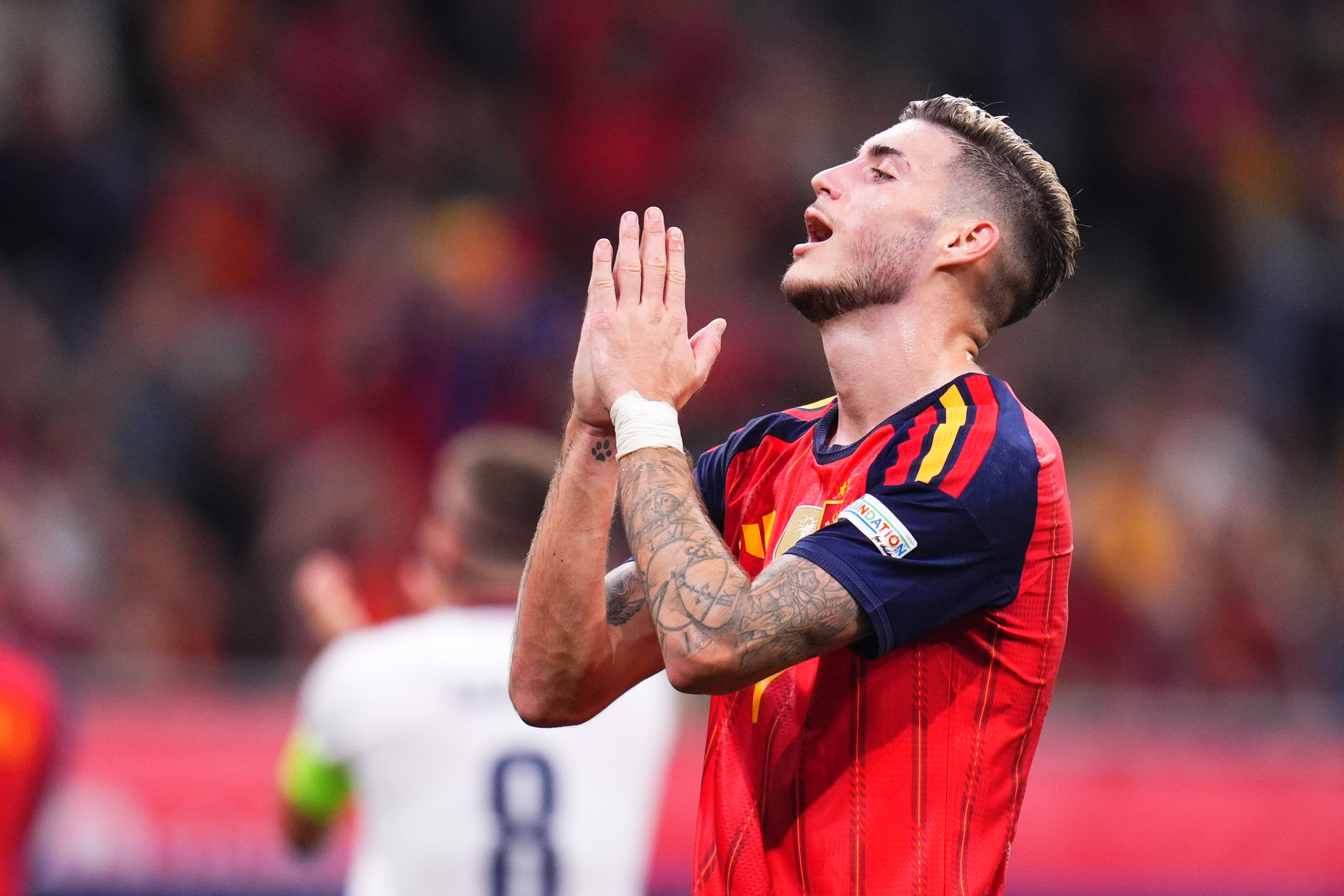 El campeón no apareció en Oviedo