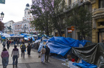 La acampada de Sol se extiende a Arenal y Preciados mientras los indignados se preguntan: "No sabemos a quién votar"