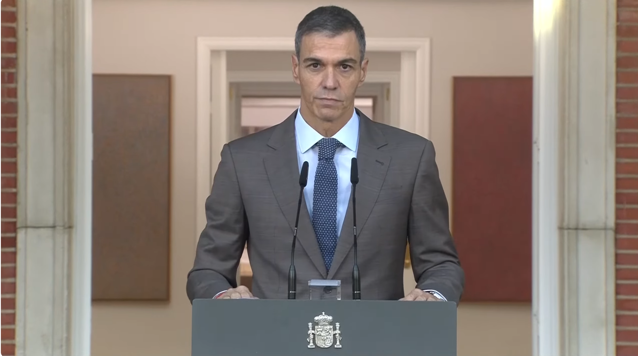 Sánchez adelanta las elecciones al 29 de noviembre