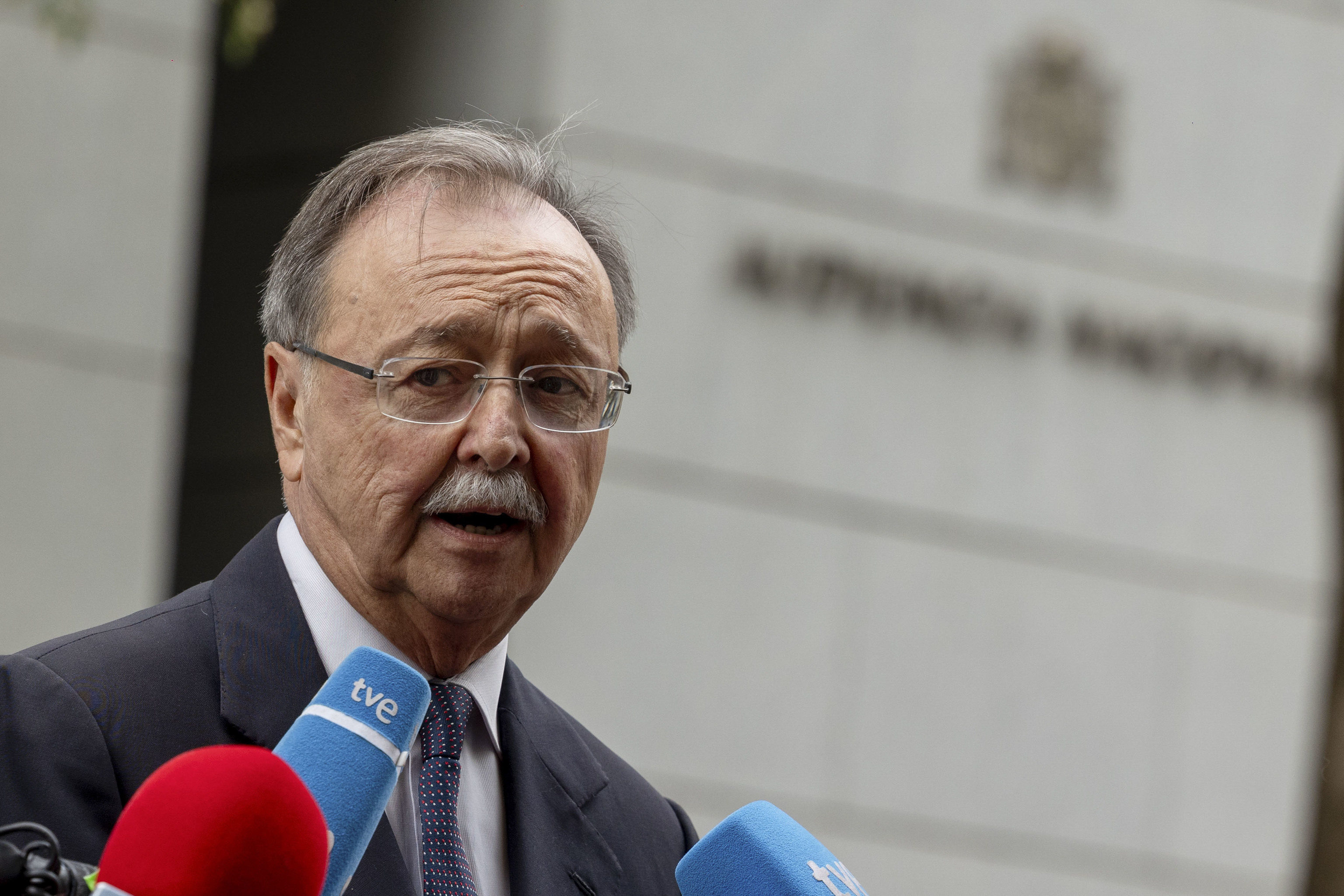 La juez pide a la Ciudad de Ceuta que le remita "a la mayor urgencia" las llamadas entre Vivas y Sánchez entre el 27 y el 30 de julio