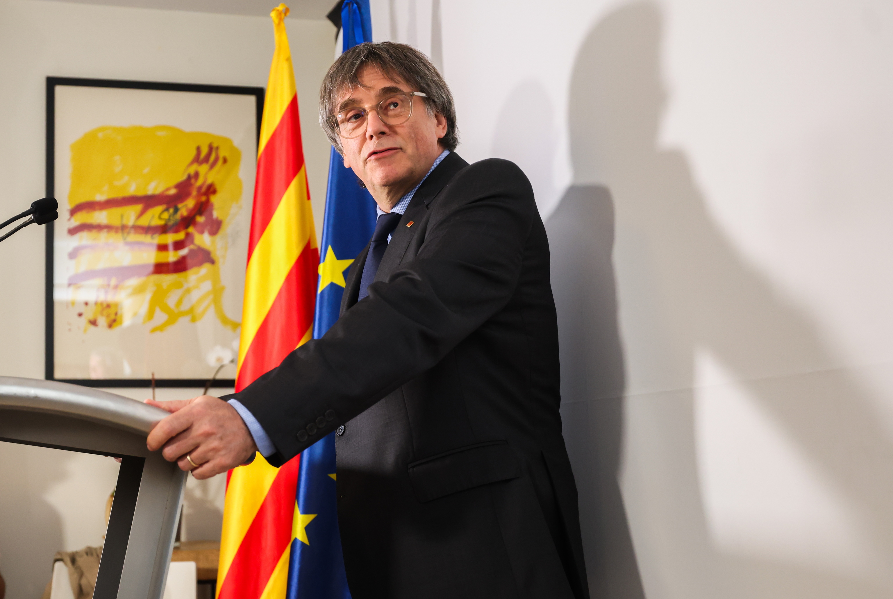 Puigdemont descarta un regreso inminente y delega en Nogueras el peso de la campaña del 29-N