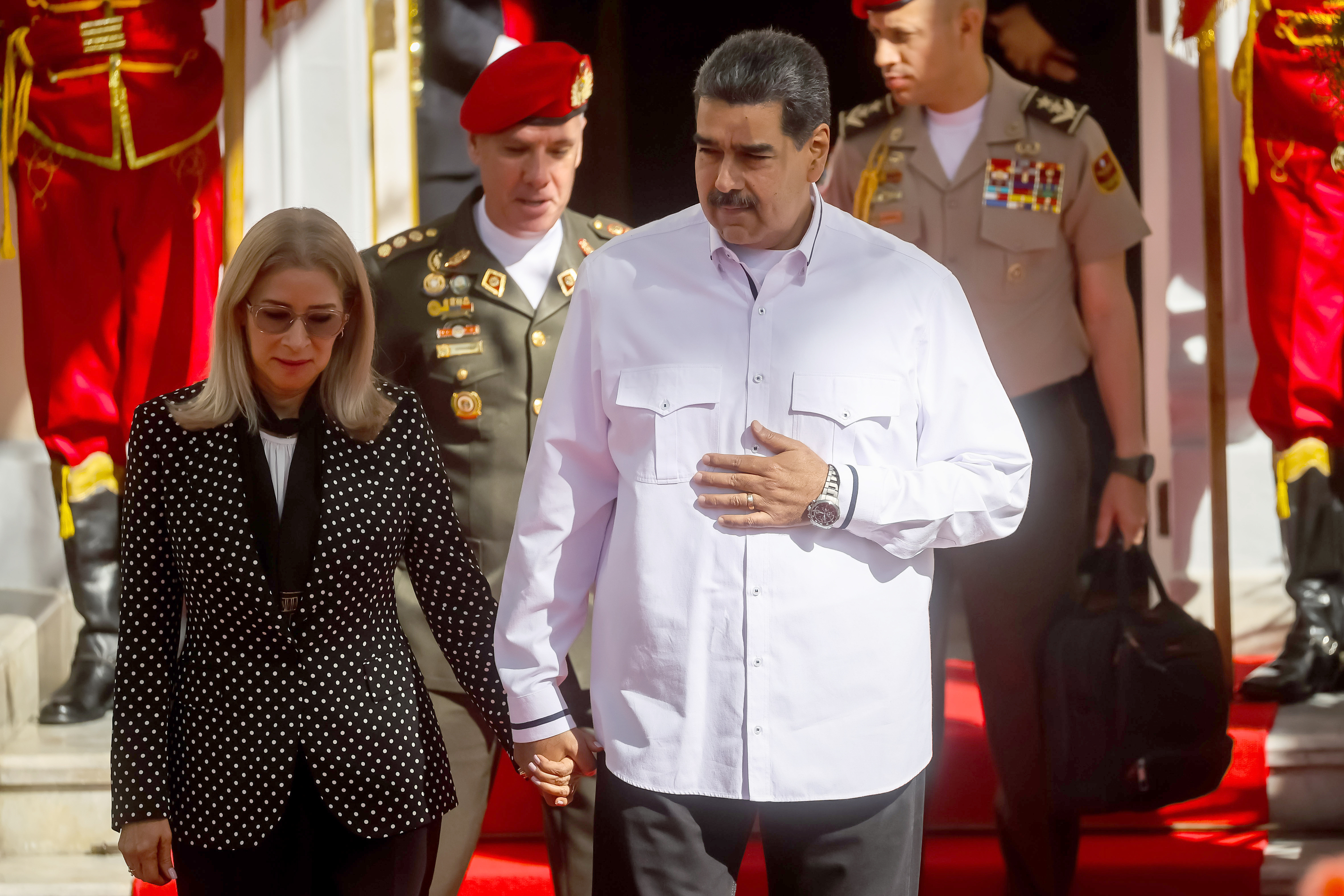 La fiscalía estadounidense imputa a Maduro y su mujer también por torturas además de narcotráfico