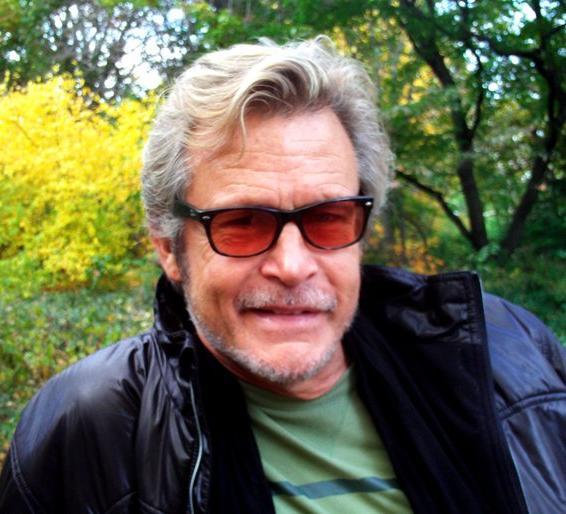 Muere Michael Kearns, pionero en el movimiento LGTBI de Hollywood