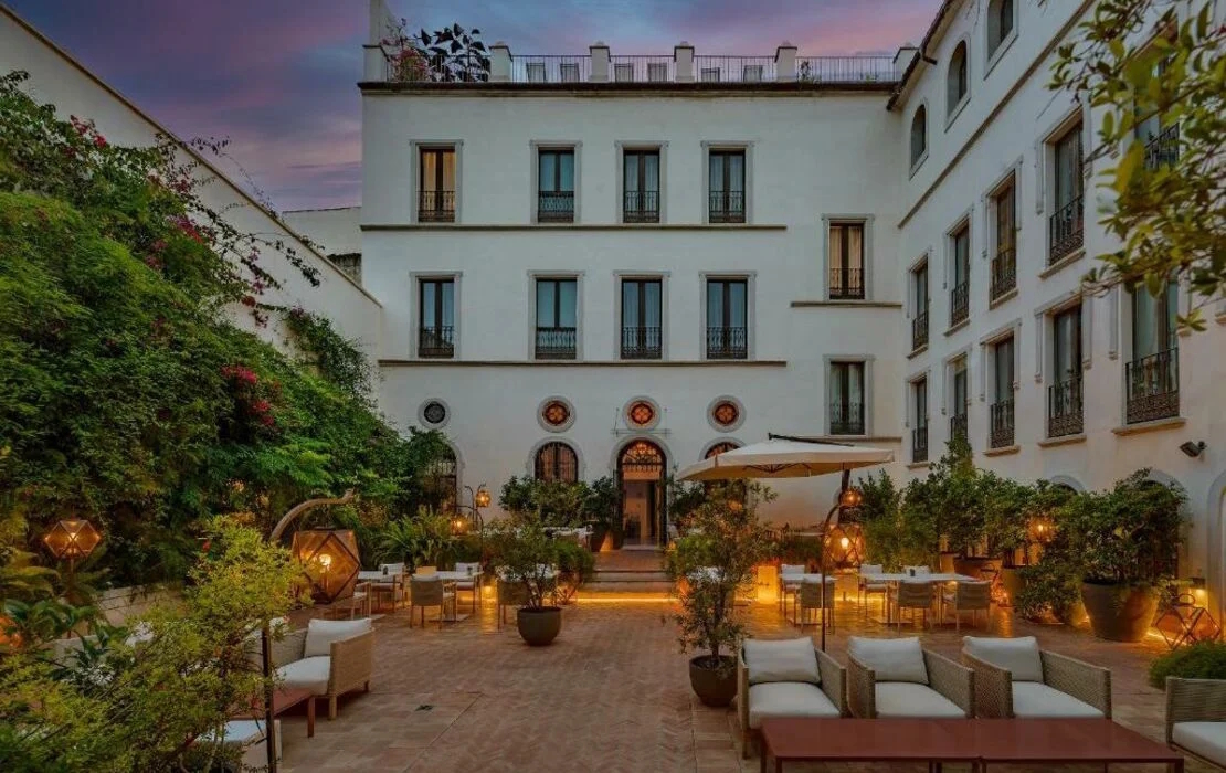 El palacio de Sevilla que guarda la esencia andaluza con estilo y caprichos de última generación