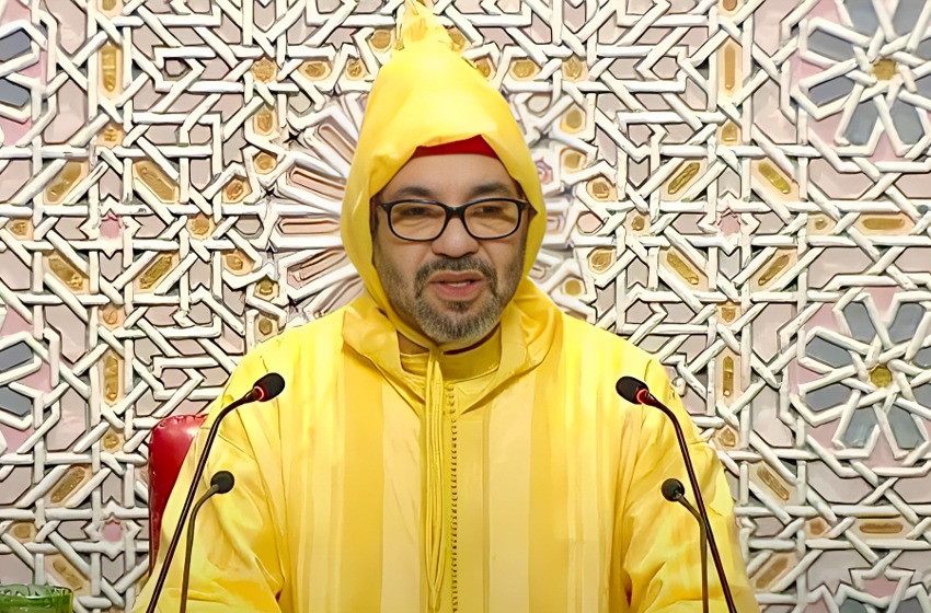Un Mohamed VI de aspecto sumamente debilitado abre el nuevo Parlamento de Marruecos rechazando "presiones, chantajes o amenazas" de España antes del viaje de los Reyes a Ceuta y Melilla