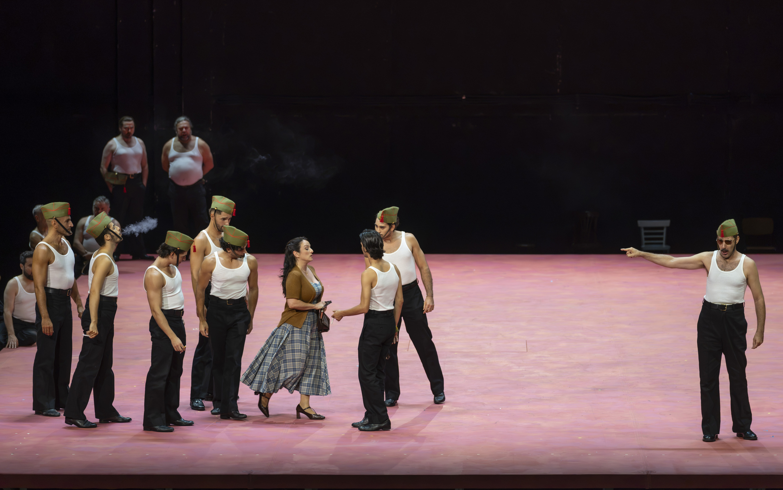 Carmen de Bizet en el Palau de les Arts; elenco problemático, poderosa dirección musical, enconada frialdad