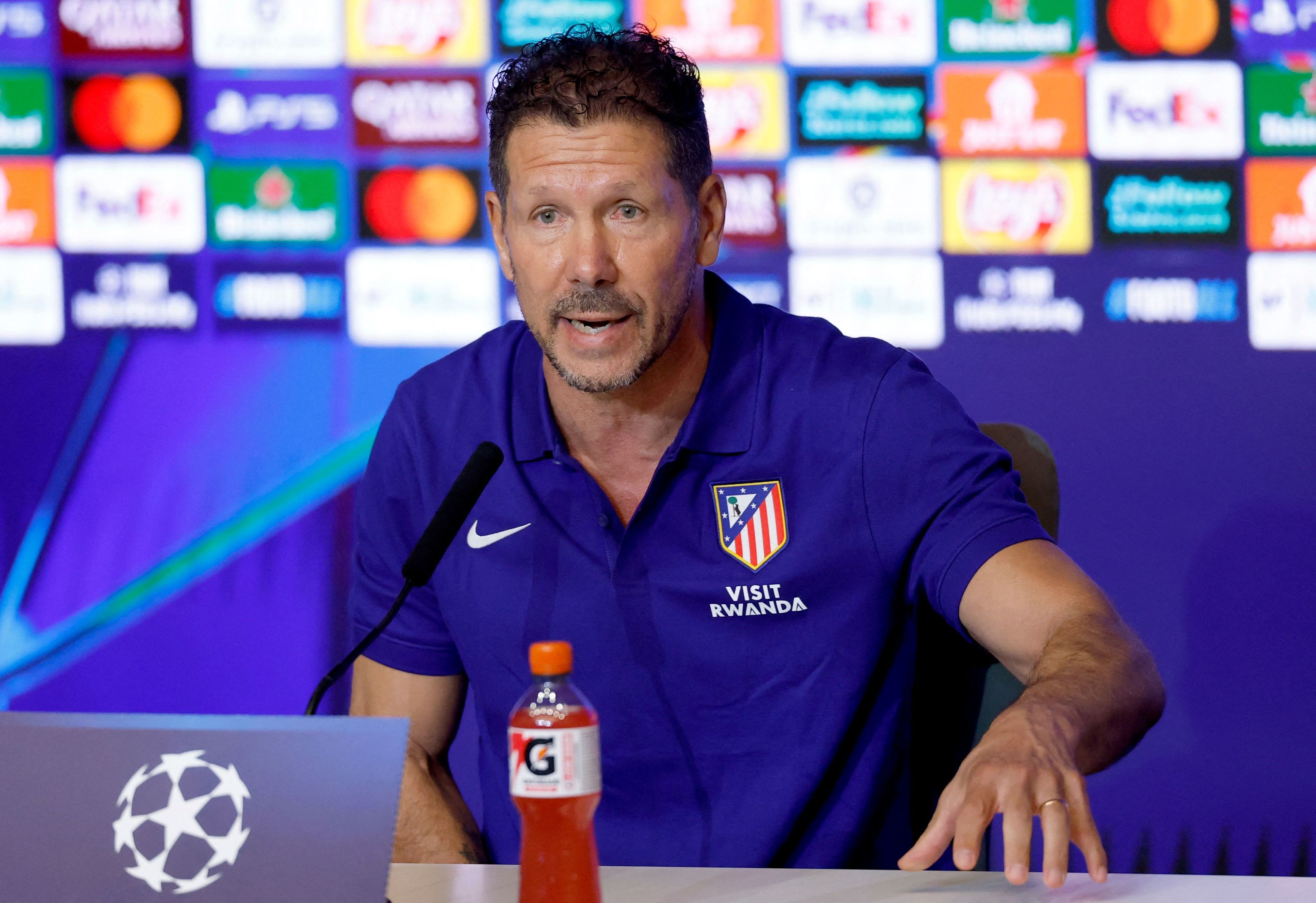 Simeone: "Entiendo enfatizar el que la final se juegue aquí, pero nuestra realidad es el partido a partido"