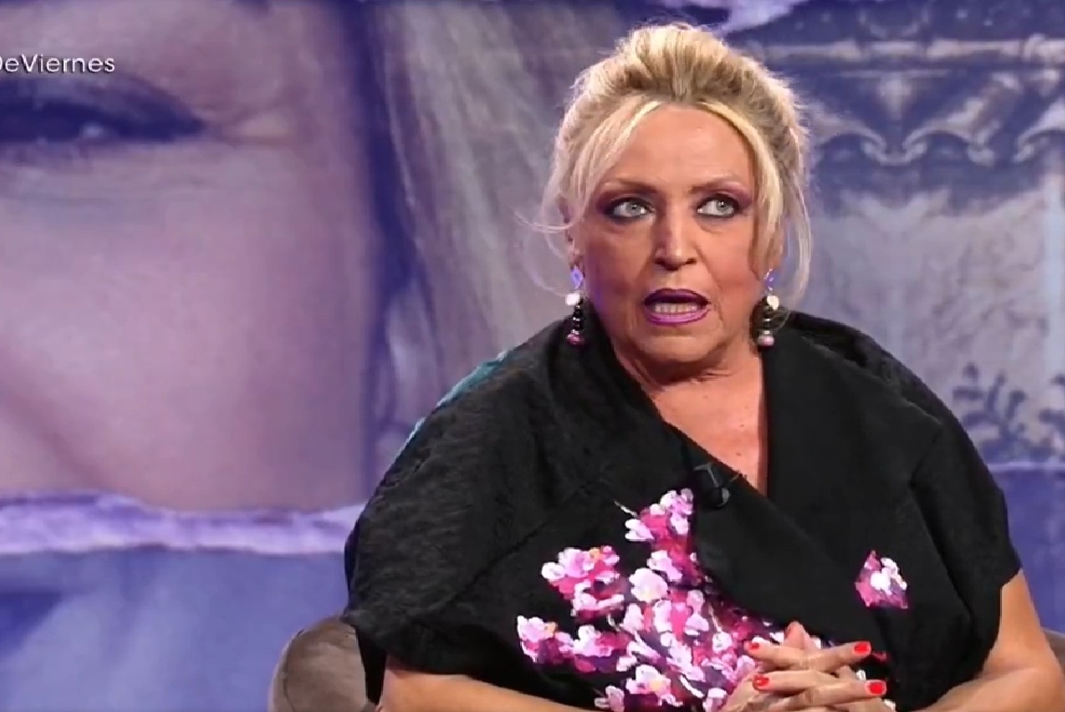 El motivo por el que Lydia Lozano tiene que caminar con un zapato ortopédico: "Pegué un grito tremendo por el dolor"