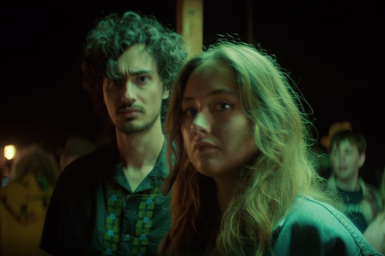 Hoy en Netflix, una miniserie de solo seis episodios: número uno en 53 países y 17 millones de visualizaciones en una semana