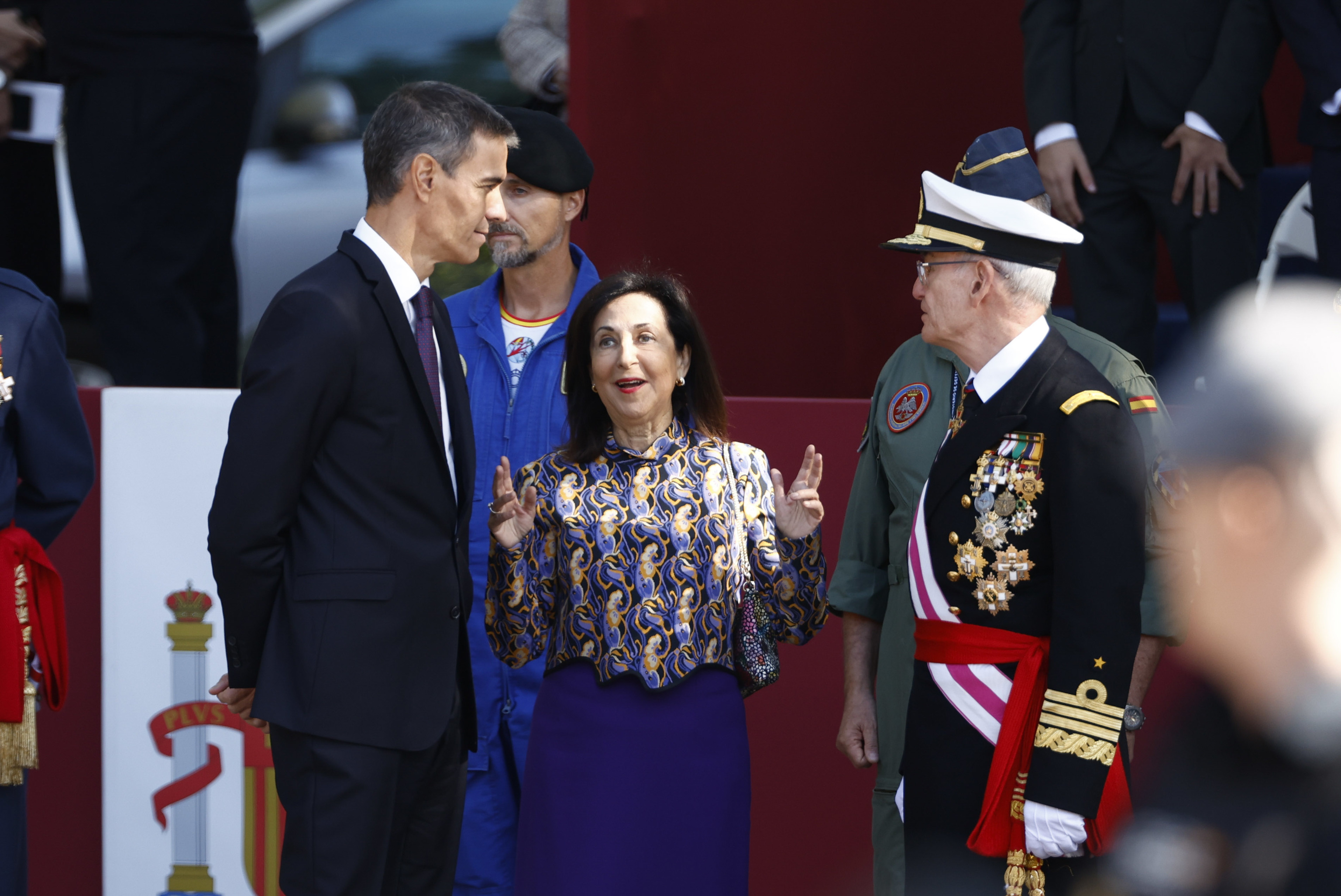 Sánchez intenta compensar su "podemización" con Robles de número dos y tras quedarse sin una vicepresidenta como 'ticket'
