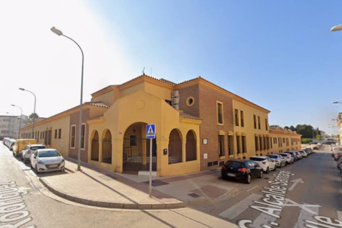 Muere una anciana de 82 años al desplomarse el ascensor de una residencia en Vélez-Málaga