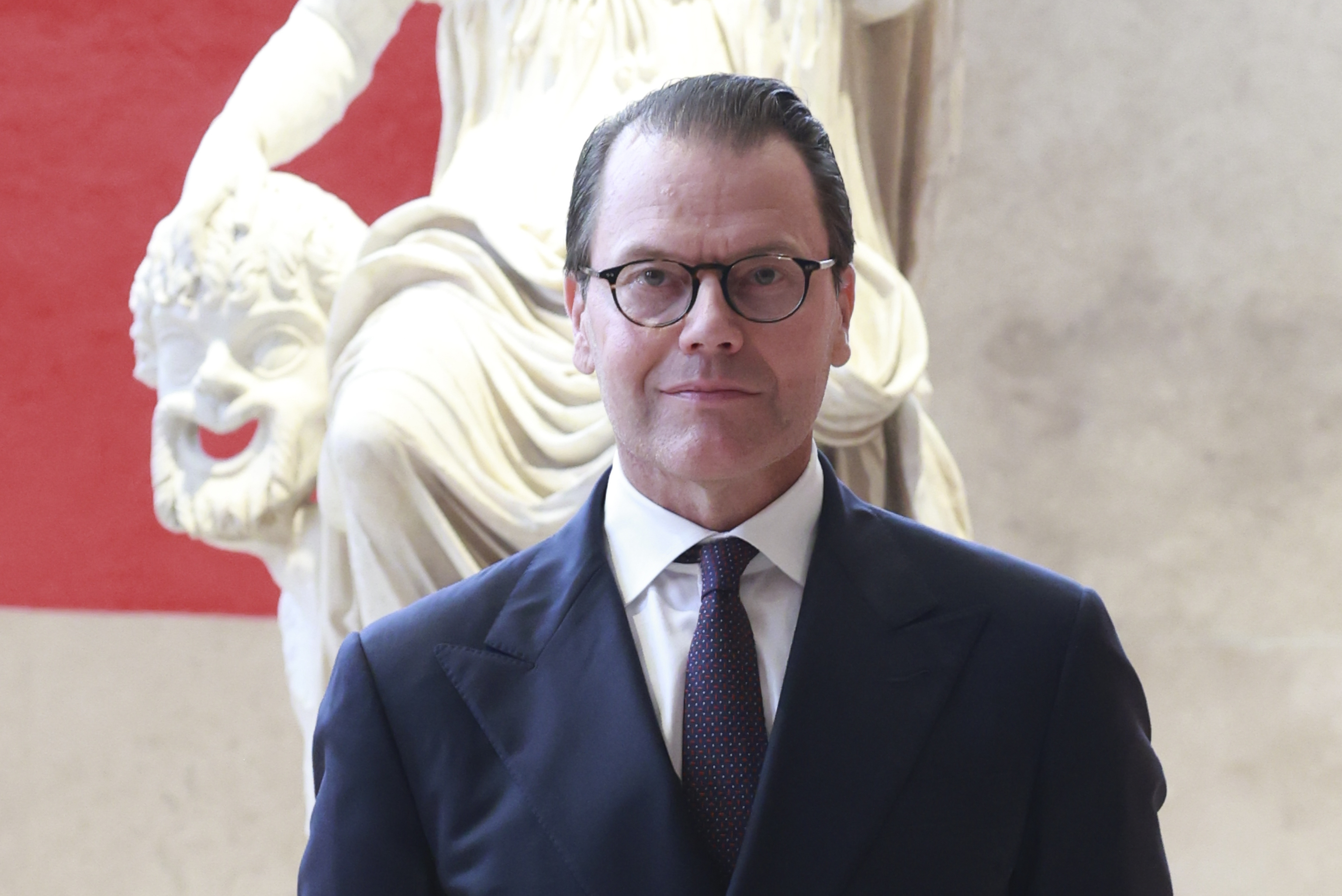 Daniel de Suecia cancela su agenda oficial por motivos de salud: la casa real aclara qué le ocurre al príncipe