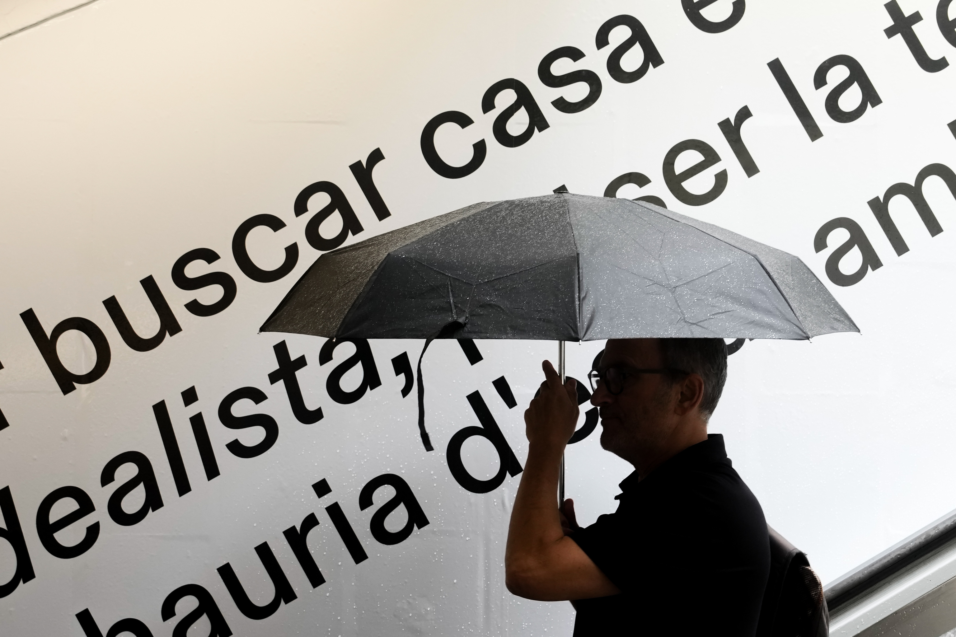 Alerta roja en buena parte de Cataluña por lluvias intensas en la noche de este sábado