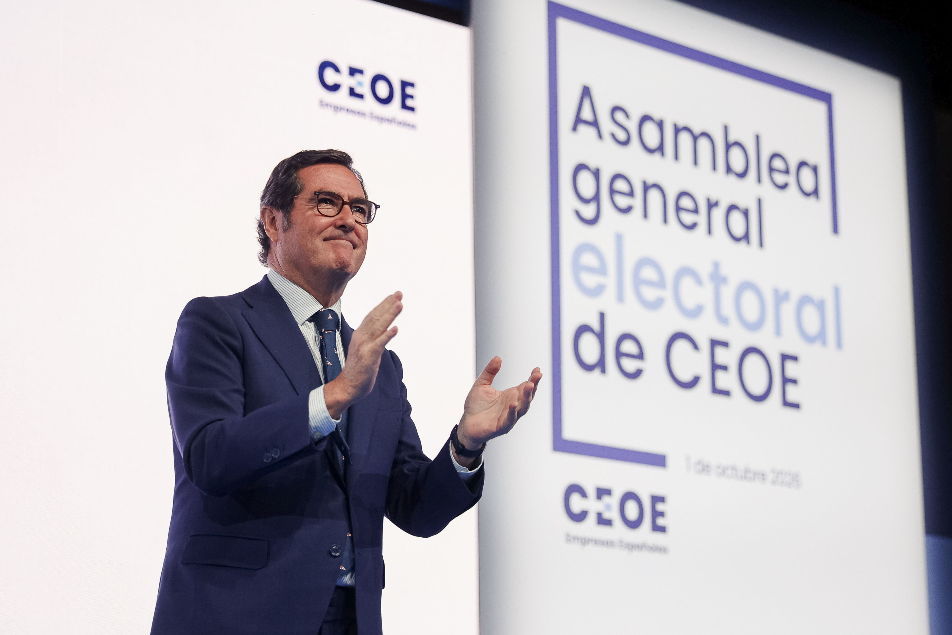 Garamendi premia la fidelidad de Madrid y Cataluña con la vicepresidencia primera para Garrido y las relaciones con las Cortes para Sánchez Llibre