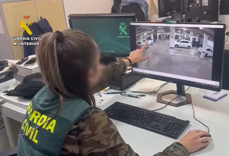Detenido un hombre en Rivas por robar en una docena de vehículos