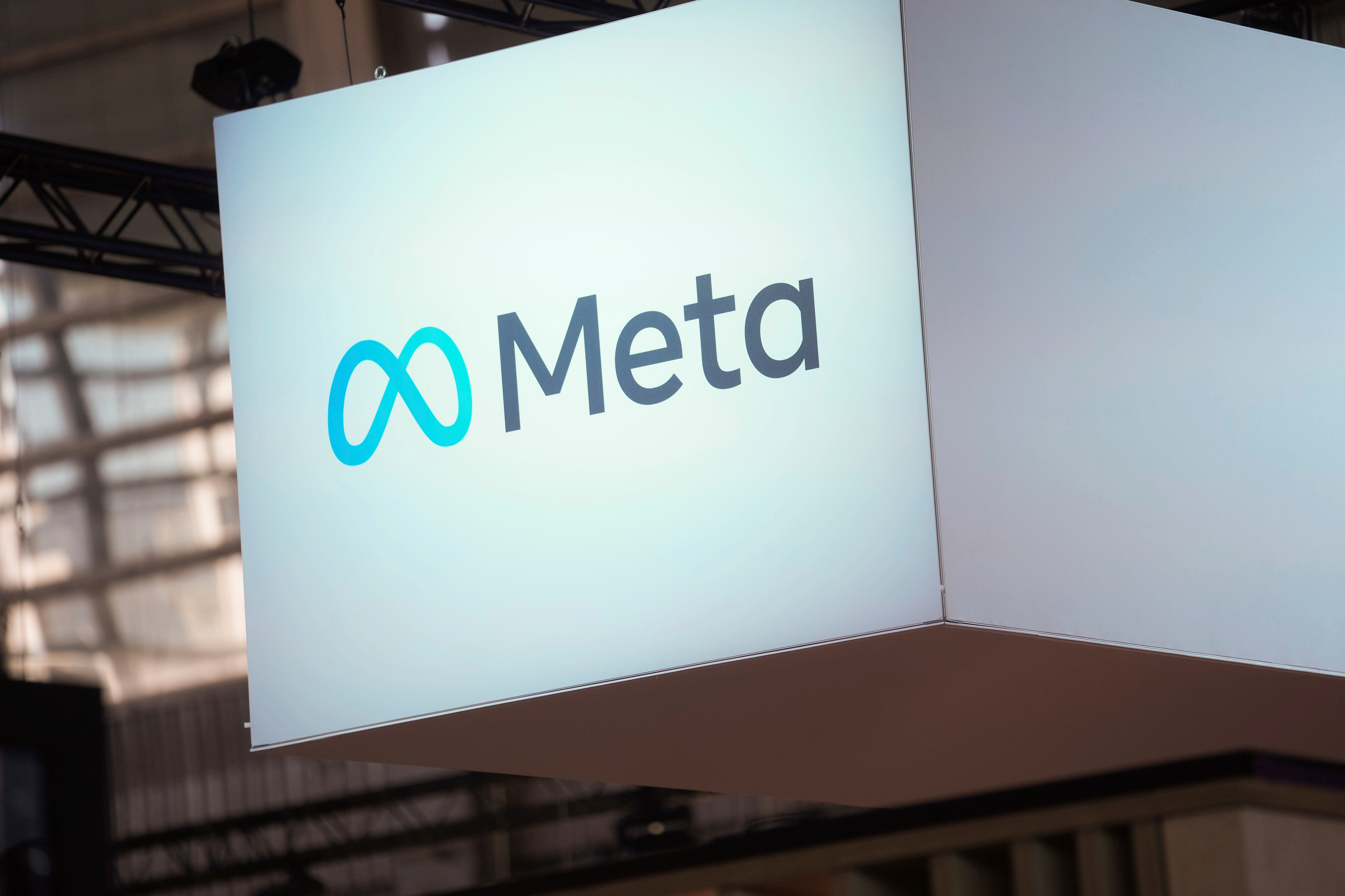 Meta se enfrenta a una demanda colectiva en Australia por presuntos daños a niños y adolescentes