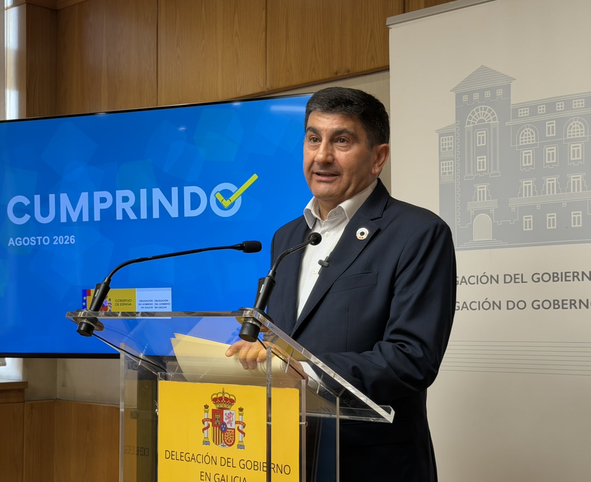 El delegado del Gobierno en Galicia atribuye los disturbios contra Vox a un grupo "mínimo" de violentos y confirma tres detenidos y 13 policías heridos