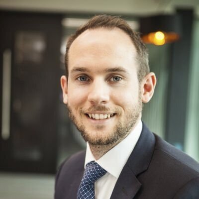 Matt Wright, analista de fletes: "Operar buques en el estrecho de Ormuz sigue siendo una operación costosa y de alto riesgo por los ataques iraníes"