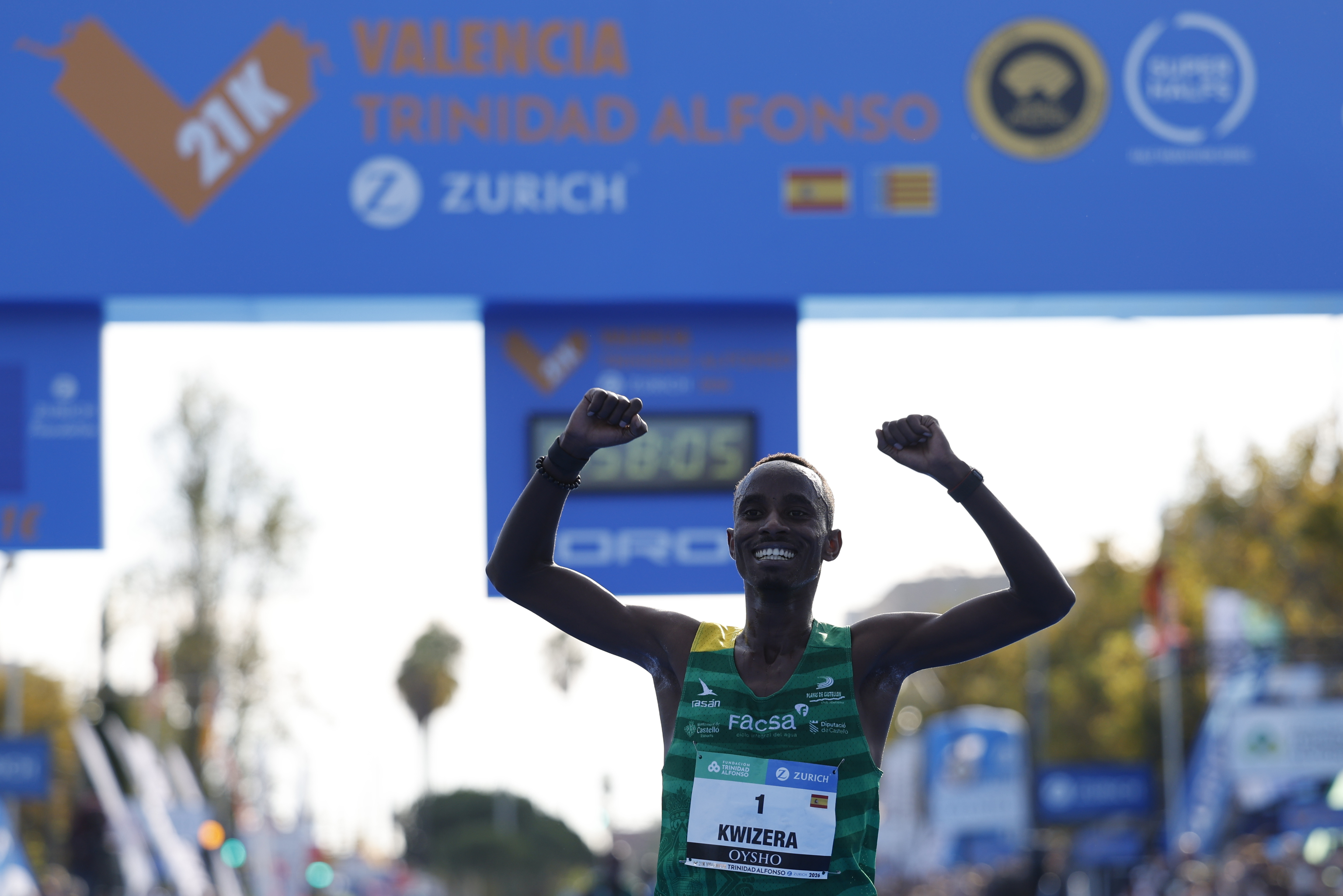 Kwizera y Chepkirui vencen en el Medio Maratón de Valencia con récord de España y mejor marca mundial del año