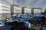 Los acampados de Sol retiran algunas tiendas para evitar molestias a comerciantes y preparan una desescalada para levantar el campamento