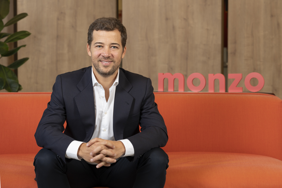 El mayor banco digital de Reino Unido, Monzo, desembarca en España para dar la batalla por el ahorro a los neobancos