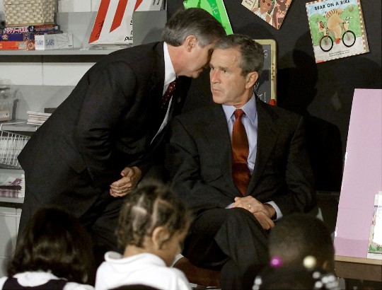 'Presidente  Bush: La nación está siendo atacada' 