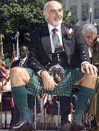 Sean Connery con falda escocesa. (EPA)