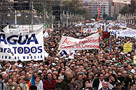 Manifestacin de apoyo al PHN en Valencia. (EFE)