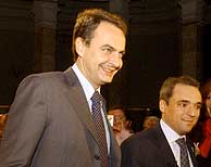 Zapatero, junto a Simancas. (Ricardo Cases)