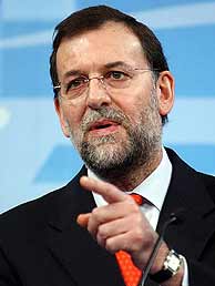 Mariano Rajoy, durante su comparecencia en la sede del PP. (EFE)